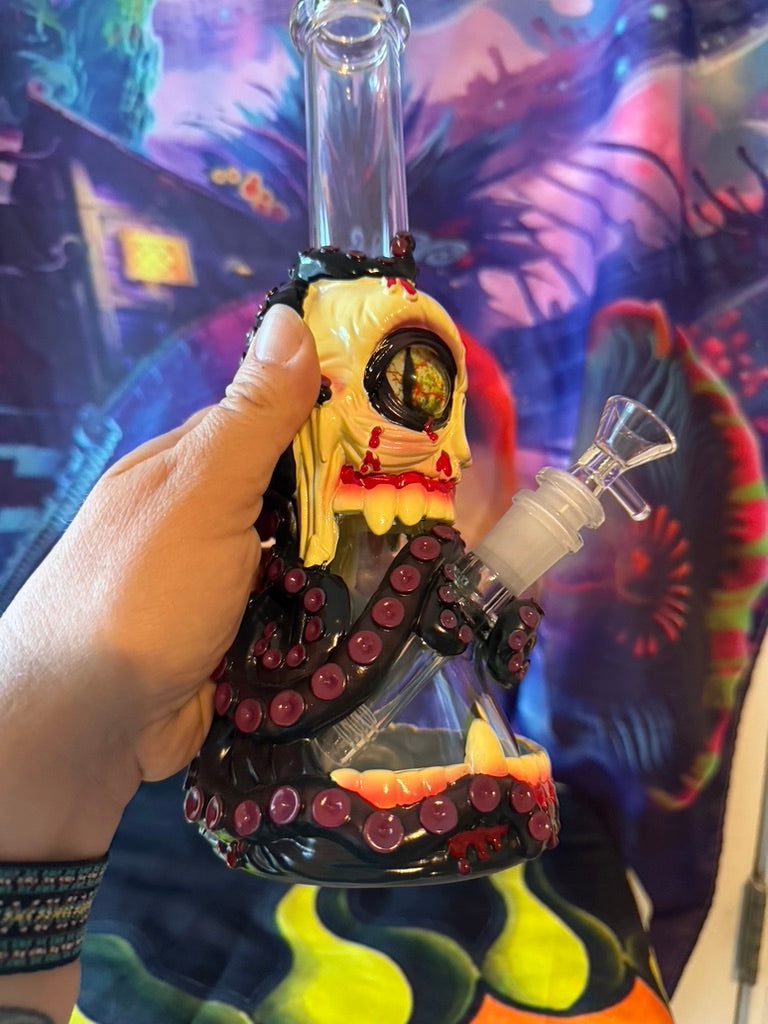 Bong- Monster Tentacle Horror Monster Glass Water Pipe – Gothic Skull Design