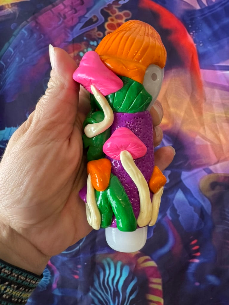 Pipe- 3D Mushroom Alien Hand Pipe - 5 Inch Thick Glass