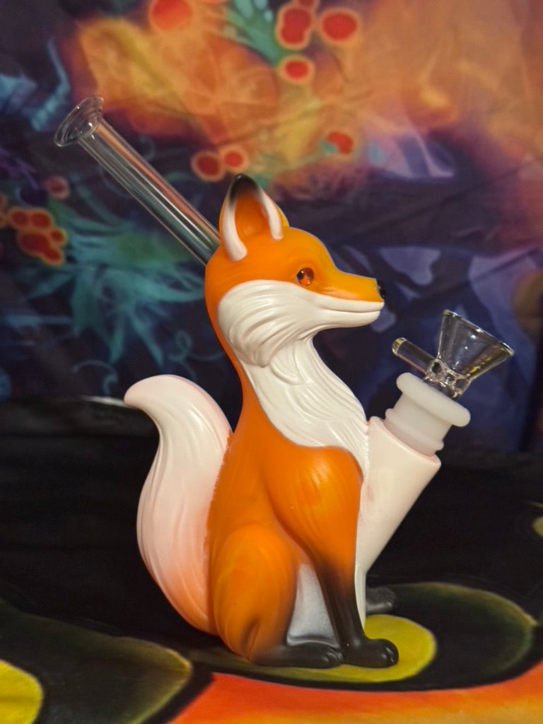 Bong- 5.5-Inch Fox Hard Silicone Water Pipe – 14mm Realistic Animal Design Foxy Fox