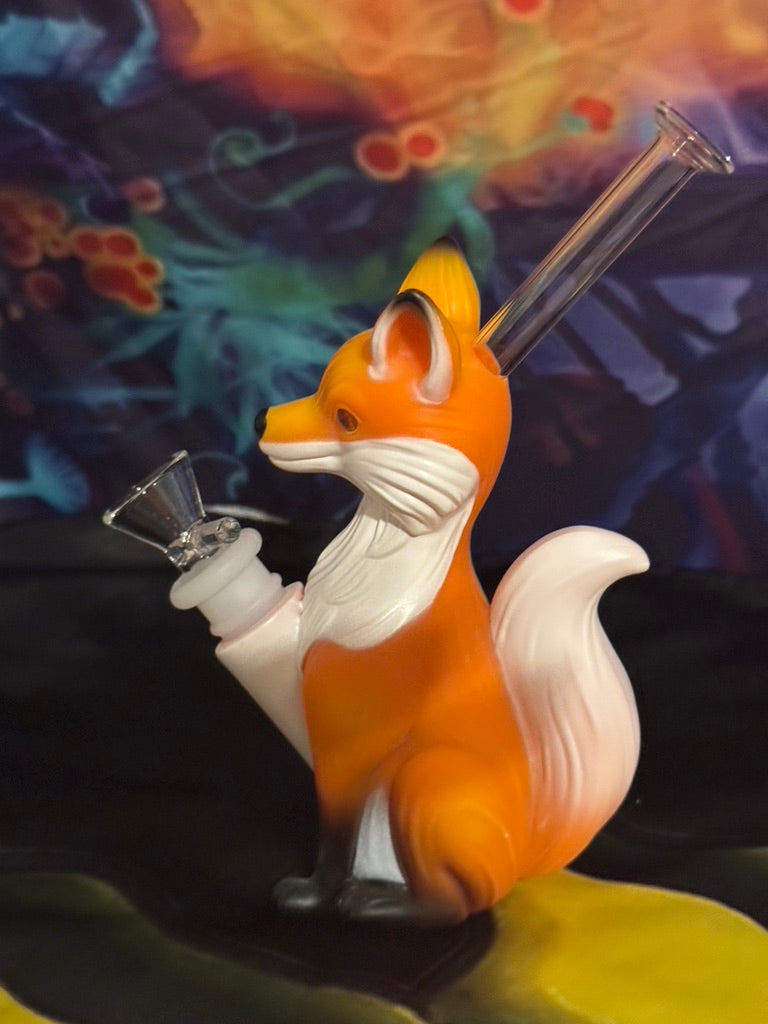 Bong- 5.5-Inch Fox Hard Silicone Water Pipe – 14mm Realistic Animal Design Foxy Fox