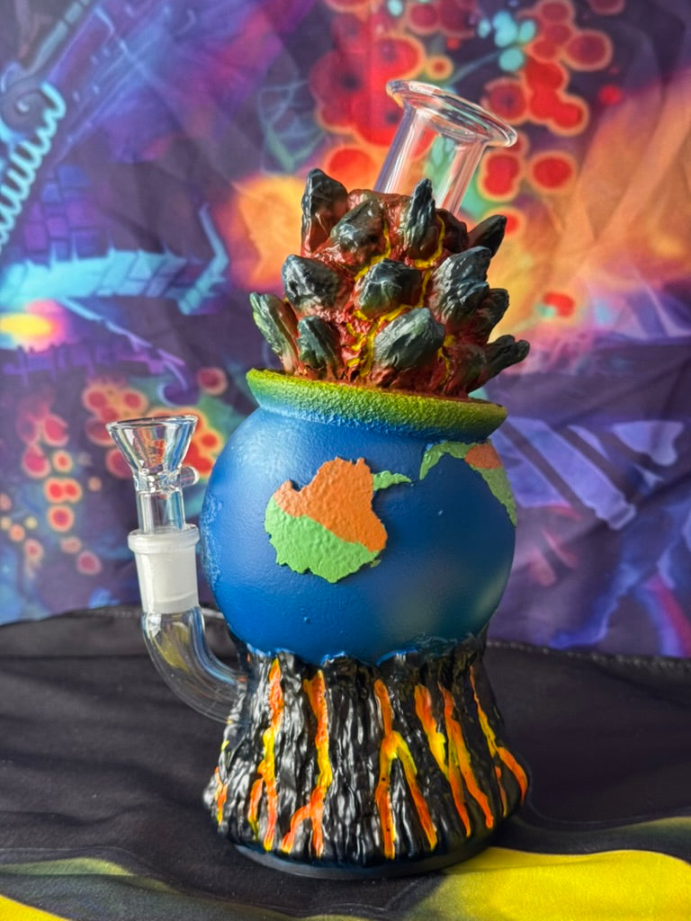 Bong- Resin Wrapped Glass -Volcanic Earth Bong - 8.5 Inch 14mm Joint