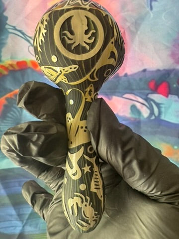 Glass Pipe- Phoenix Star Wig Wag Glass Pipe – Sea Turtle Design